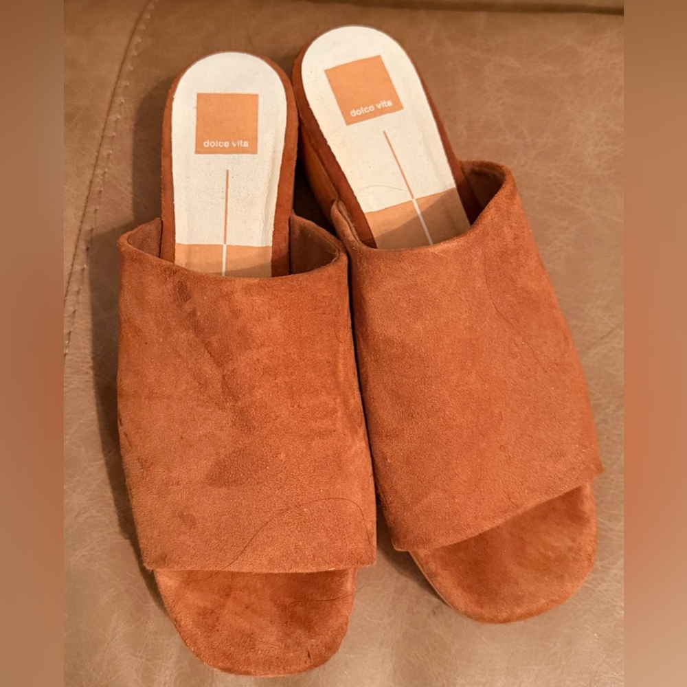 Dolce Vita Women's Brown Suede Mules